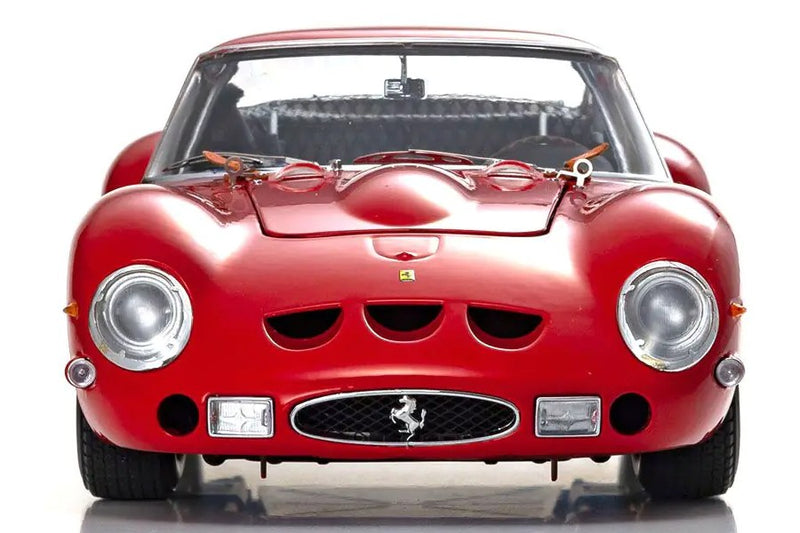 Ferrari 250 GTO | 1:18 Scale Diecast Model Car by Kyosho | Front View
