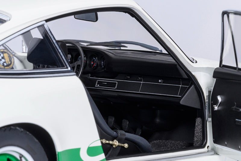 Porsche 911 Carrera RS 2.7 (1973) | 1:18 Scale Model Car by AUTOart | Passenger Side