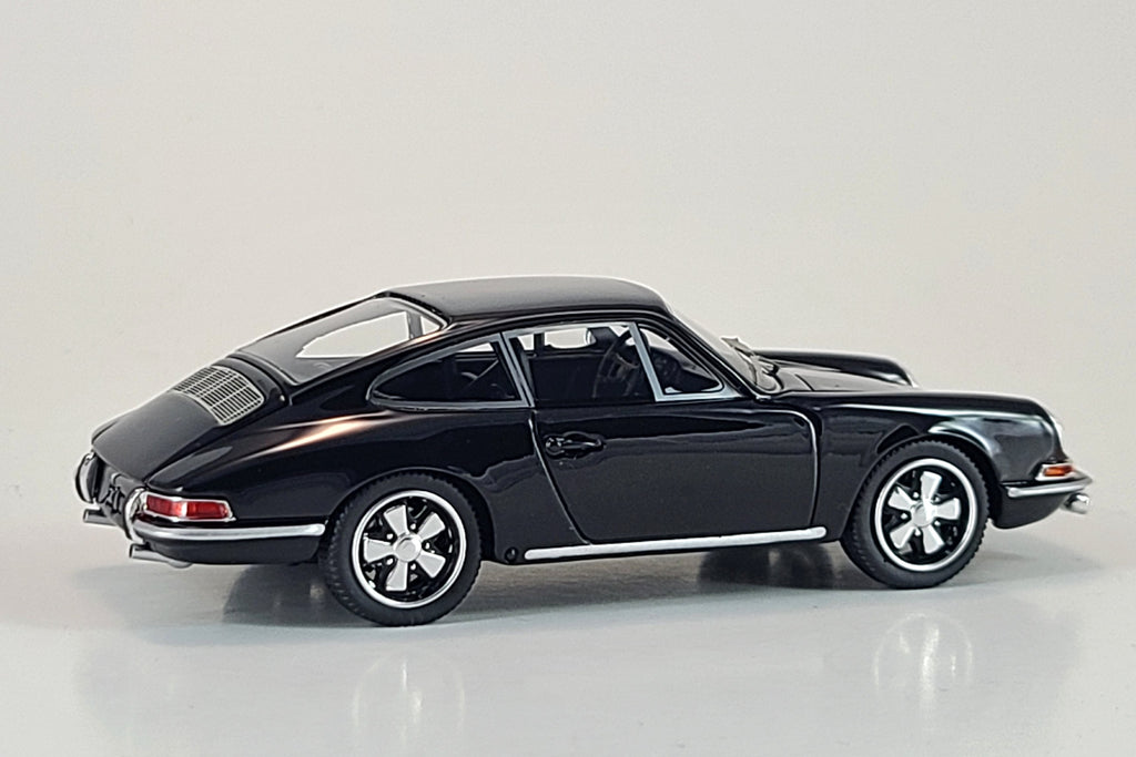 Porsche 911S (1967) | 1:43 Scale Model Car | Tecnomodel