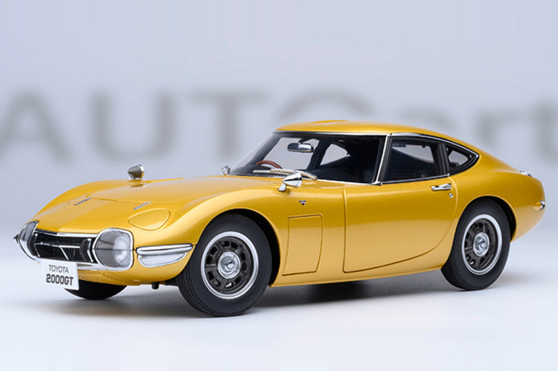 Toyota 2000GT | 1:18 Scale Model Car by AUTOart | Gold Variant
