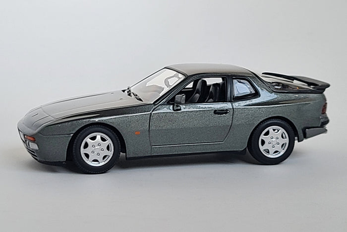 Porsche 944S2 | 1:43 Scale Diecast Model Car by Maxichamps | Grey Variant