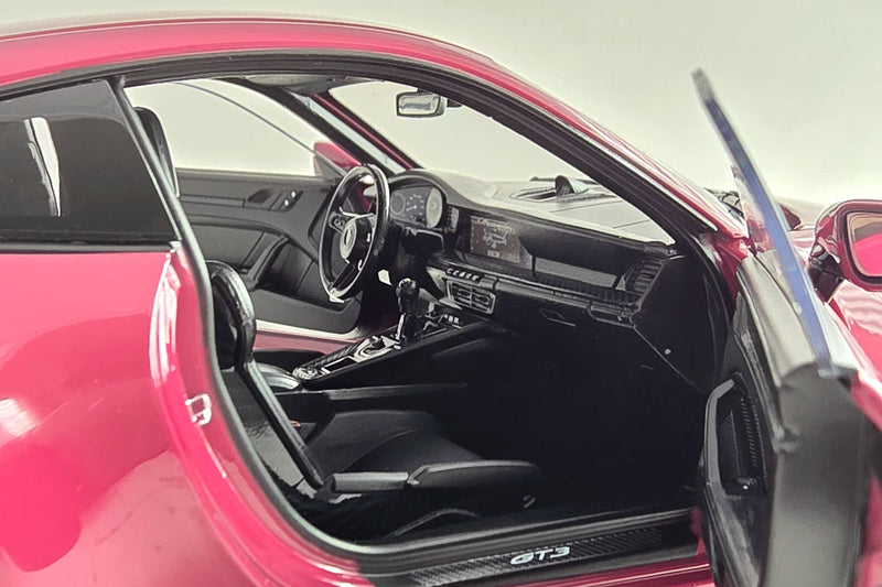 Porsche 911 GT3 (992) | 1:18 Scale Diecast Model Car by Norev | Right Interior