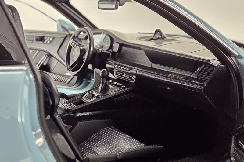 Porsche 911 S/T (2023) | 1:18 Scale Diecast Model Car by Norev | Passenger Side Interior Detail