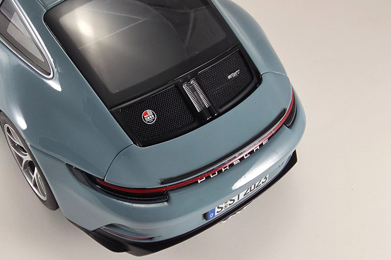 Porsche 911 S/T (2023) | 1:18 Scale Diecast Model Car by Norev | Rear Detail