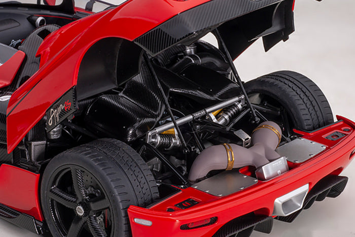 1:18 Scale Koenigsegg Agera RS by AUTOart | Engine Detail