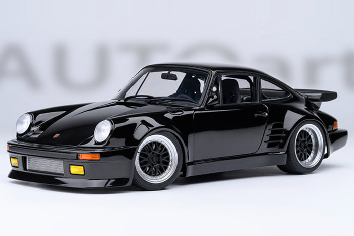 1:18 Scale Porsche 930 Turbo "Blackbird" (Wangan Midnight Comic Version #1) by AUTOart | Front Quarter