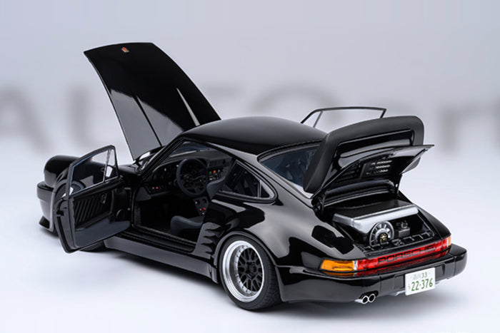 1:18 Scale Porsche 930 Turbo "Blackbird" (Wangan Midnight Comic Version #1) by AUTOart | Opening Parts