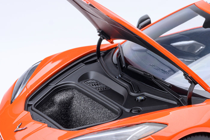 1:18 Scale Chevrolet Corvette Stingray Z51 (C8) by AUTOart | Front Trunk