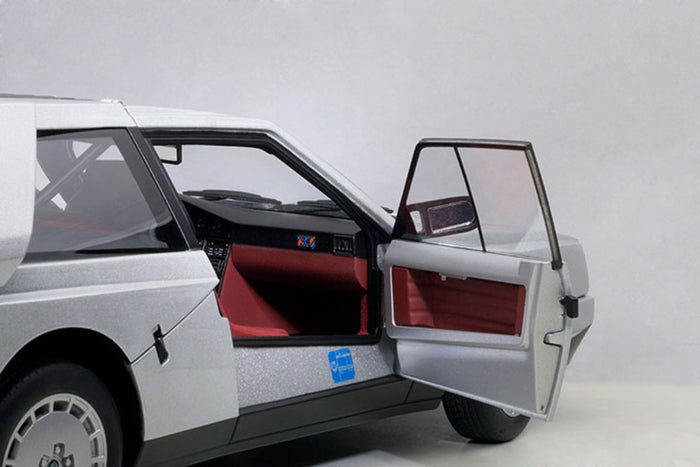 Lancia Delta S4 Stradale | 1:18 Scale Diecast Model Car by AUTOart | Rear Quarter