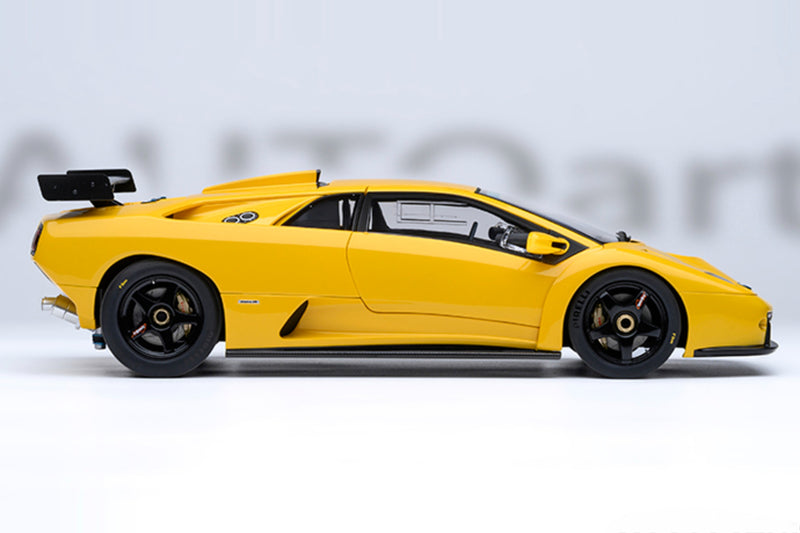 1:18 Scale Lamborghini Diablo GT-R by AUTOart | Side View
