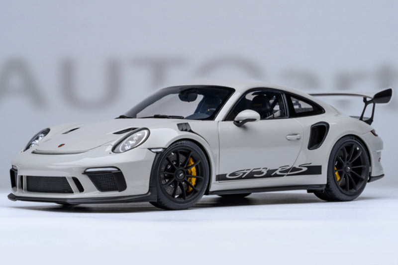 1:18 Scale Porsche 911 GT3 RS (991.2) by AUTOart | Crayon Variant