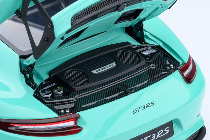 1:18 Scale Porsche 911 GT3 RS (991.2) by AUTOart | Engine Compartment