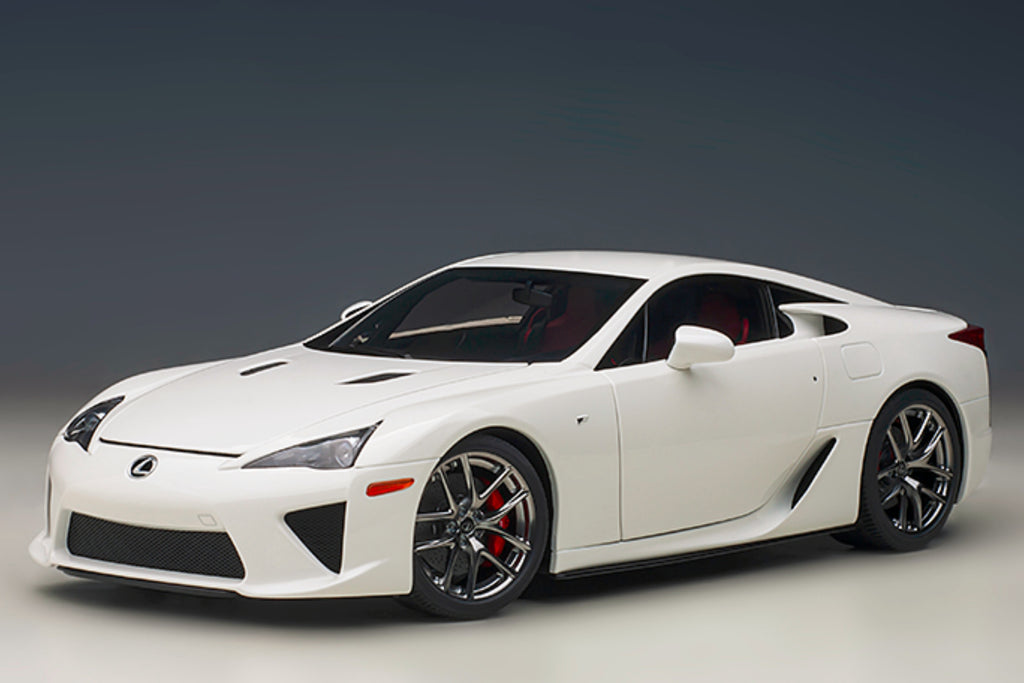 Lexus LFA - 1:18 Scale Model Car by AUTOart
