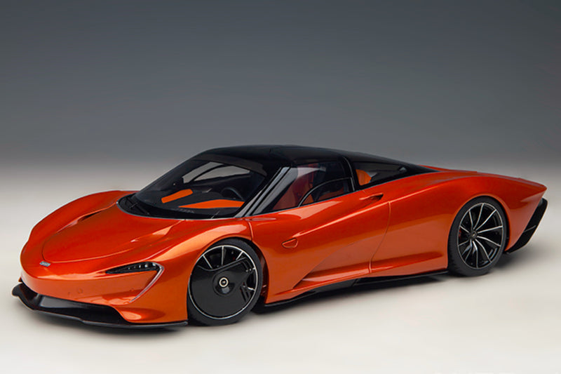 McLaren Speedtail | 1:18 Scale Model Car by AUTOart | Volcano Orange