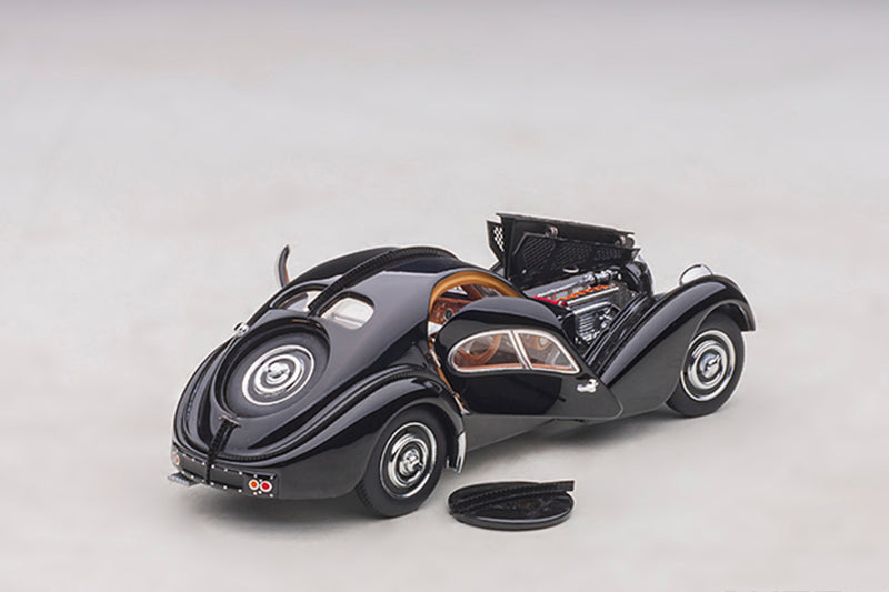1:43 Scale Bugatti Type 57SC Atlantic by AUTOart | Opening Parts