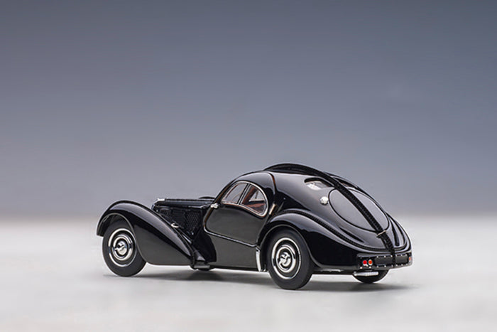 1:43 Scale Bugatti Type 57SC Atlantic by AUTOart | Rear Quarter