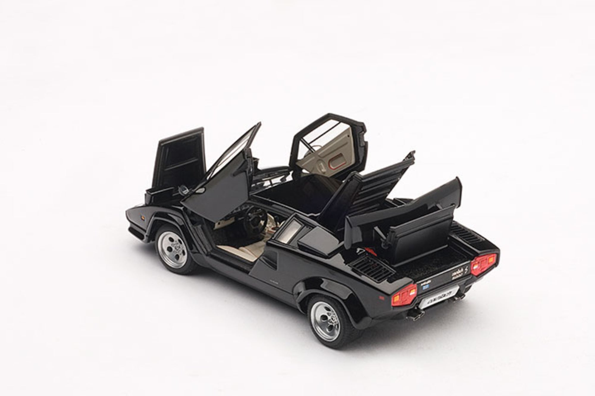 Lamborghini Countach 5000S QV | 1:43 Scale Diecast Model Car