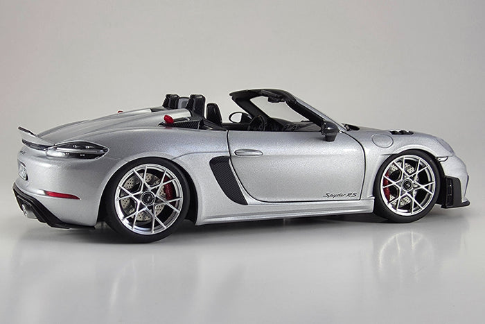 Porsche 718 Spyder RS (2023) | 1:18 Scale Diecast Model Car by Norev | GT Silver Rear Quarter