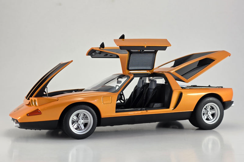 Mercedes-Benz C111/II | 1:18 Scale Diecast Model Car by Norev | Opening Parts