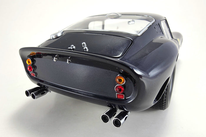 1:18 scale Ferrari 250 GTO by Kyosho| Rear Detail