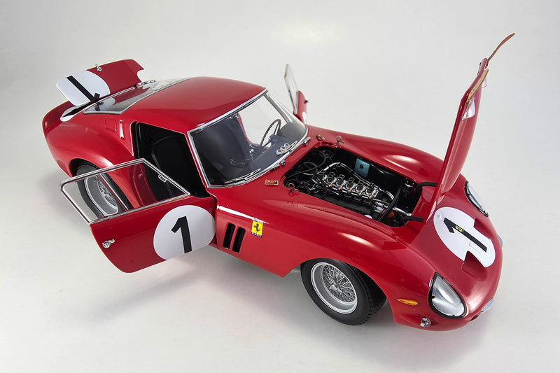 1:18 scale diecast Ferrari 250 GTO (1962 1000km Paris Winner) by Kyosho | Open parts