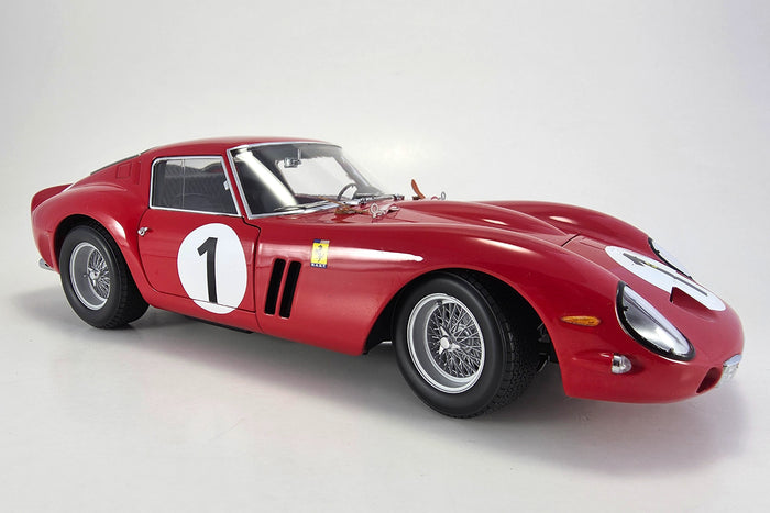 1:18 scale diecast Ferrari 250 GTO (1962 1000km Paris Winner) by Kyosho | Right Front Quarter