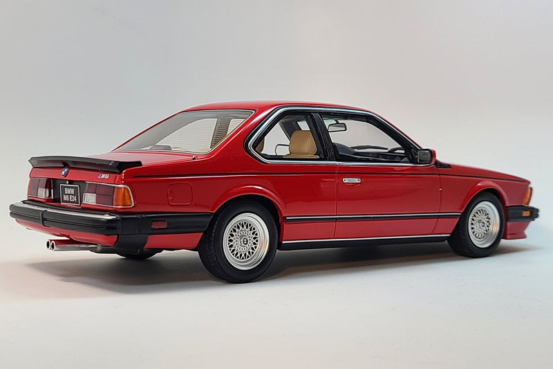 BMW M6 (E24) | 1:18 Scale Model Car by Ottomobile | Rear Quarter