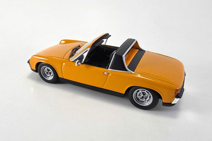 1:43 Scale Porsche 914 by Maxichamps | Left Rear Quarter