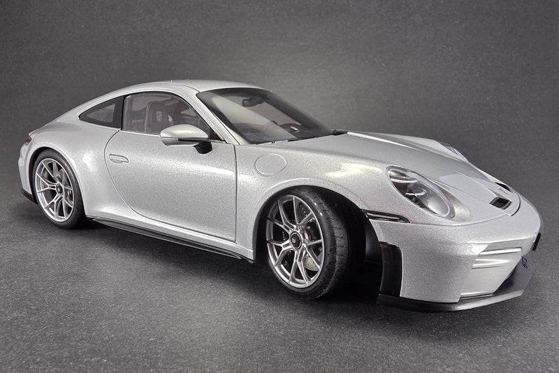 1:18 scale diecast Porsche 911 GT3 Touring (992) by Norev | Right Front Quarter