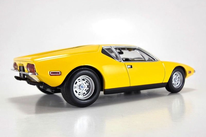 1:43 Scale Model De Tomaso Pantera by Maxichamps | Rear Quarter