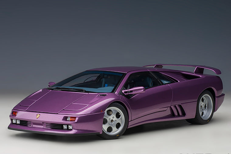 Lamborghini Diablo SE30 - 1:18 Scale Model Car by AUTOart