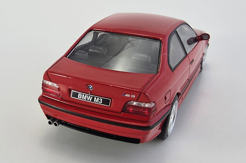 BMW M3 (E36) | 1:43 Scale Diecast Model Car by Solido | Rear Detail