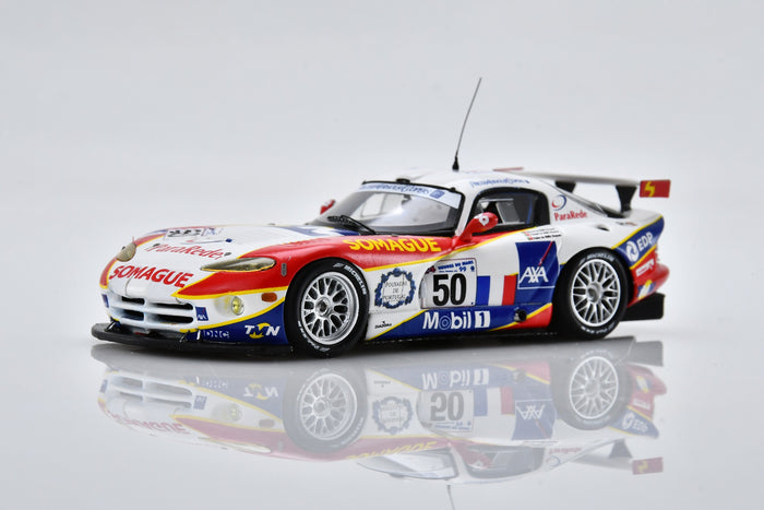 1:43 scale model Dodge (Chrysler) Viper GTS-R (#50, Le Mans 1999) by Spark | Front Quarter View