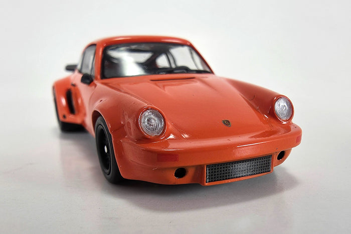 1:64 Scale Model Porsche 911 Carrera RSR 3.0 by Spark | Front Detail