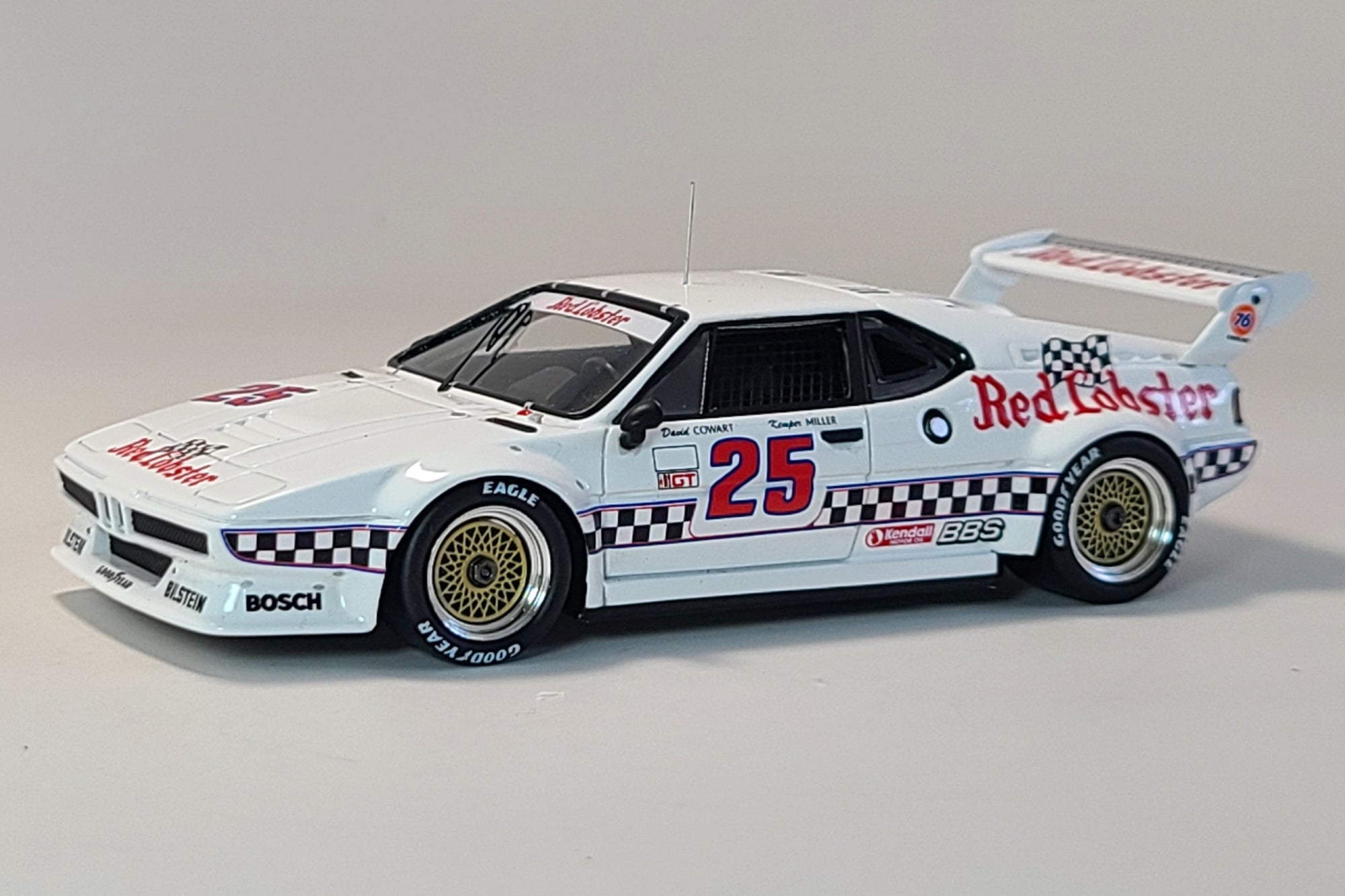 Spark 1/43 Scale Resin S1585 - BMW M1 #61 8th Le Mans 1982 White Spark 1/43 Scale Resin S1585 - BMW M1 #61 8th Le Mans 1982 White