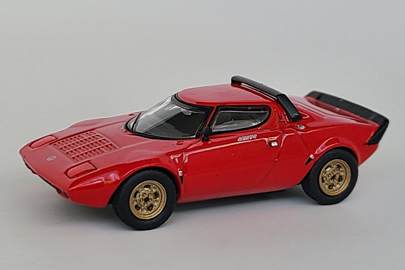 Lancia Stratos HF Stradale | 1:43 Scale Premium Diecast Car by Mini GT | Front Quarter