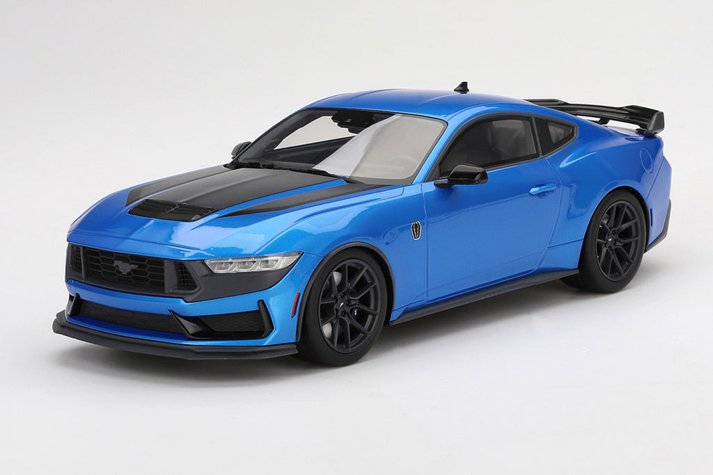 Ford Mustang Dark Horse (2024) - 1:18 Scale Model Car