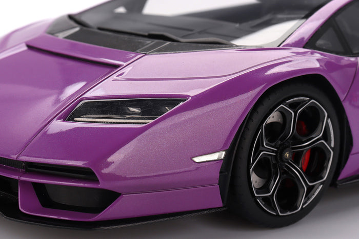 1:18 Scale Lamborghini Countach LPI 800-4 by TopSpeed | Front Detail