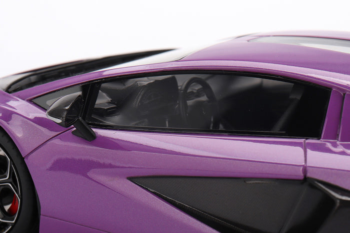 1:18 Scale Lamborghini Countach LPI 800-4 by TopSpeed | Interior Detail