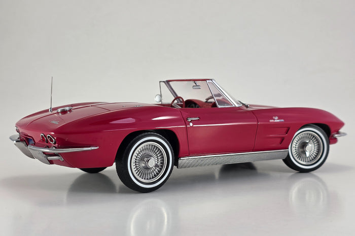 Chevrolet Corvette Stingray Roadster (1963) | 1:18 Scale Diecast Model Car by Norev | Rear Quarter