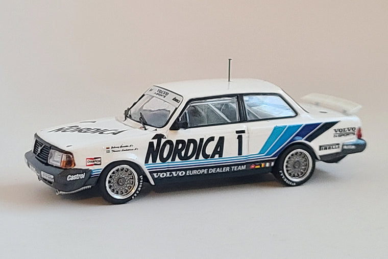 Volvo 240 Turbo (1986 ETCC Zolder Winner) - 1:64 Scale Premium Diecast Model Car by Tarmac Works