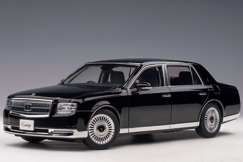 Toyota Century (2018) | 1:18-Scale Model Car by AUTOart | Front Quarter