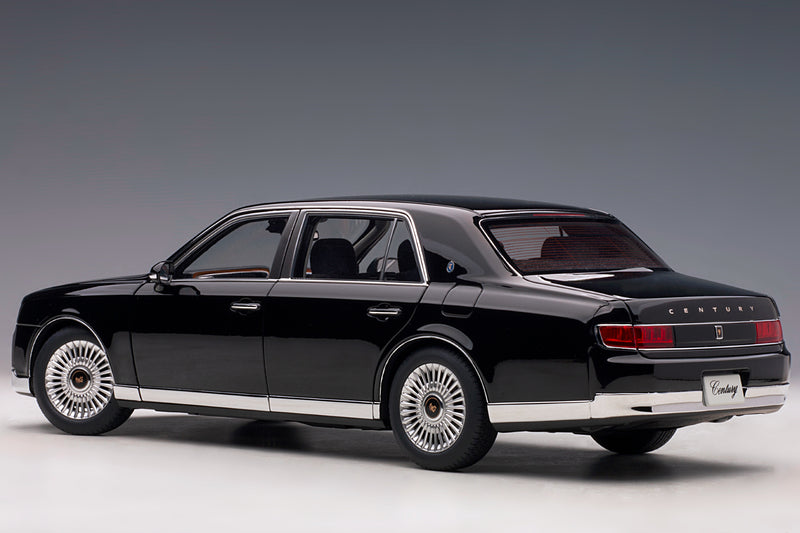 Toyota Century (2018) | 1:18-Scale Model Car by AUTOart | Rear Quarter