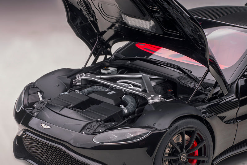 Aston Martin Vantage (2019) | 1:18 Scale Model Car by AUTOart | Engine