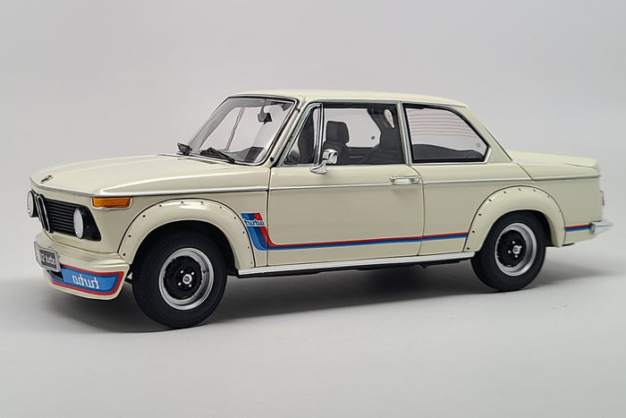 BMW 2002 Turbo | 1:18 Scale Diecast Model Car by Kyosho | Front Quarter