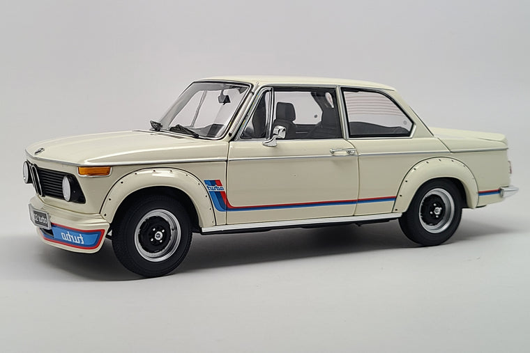 BMW 2002 Turbo - 1:18 Scale Diecast Model Car by Kyosho