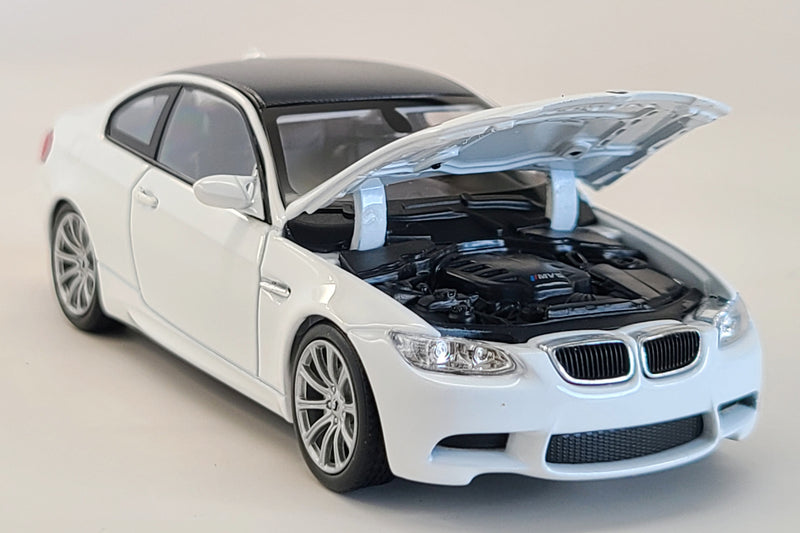 BMW M3 (E92) | 1:43 Scale Diecast Model Car by Maxichamps | Opening Hood