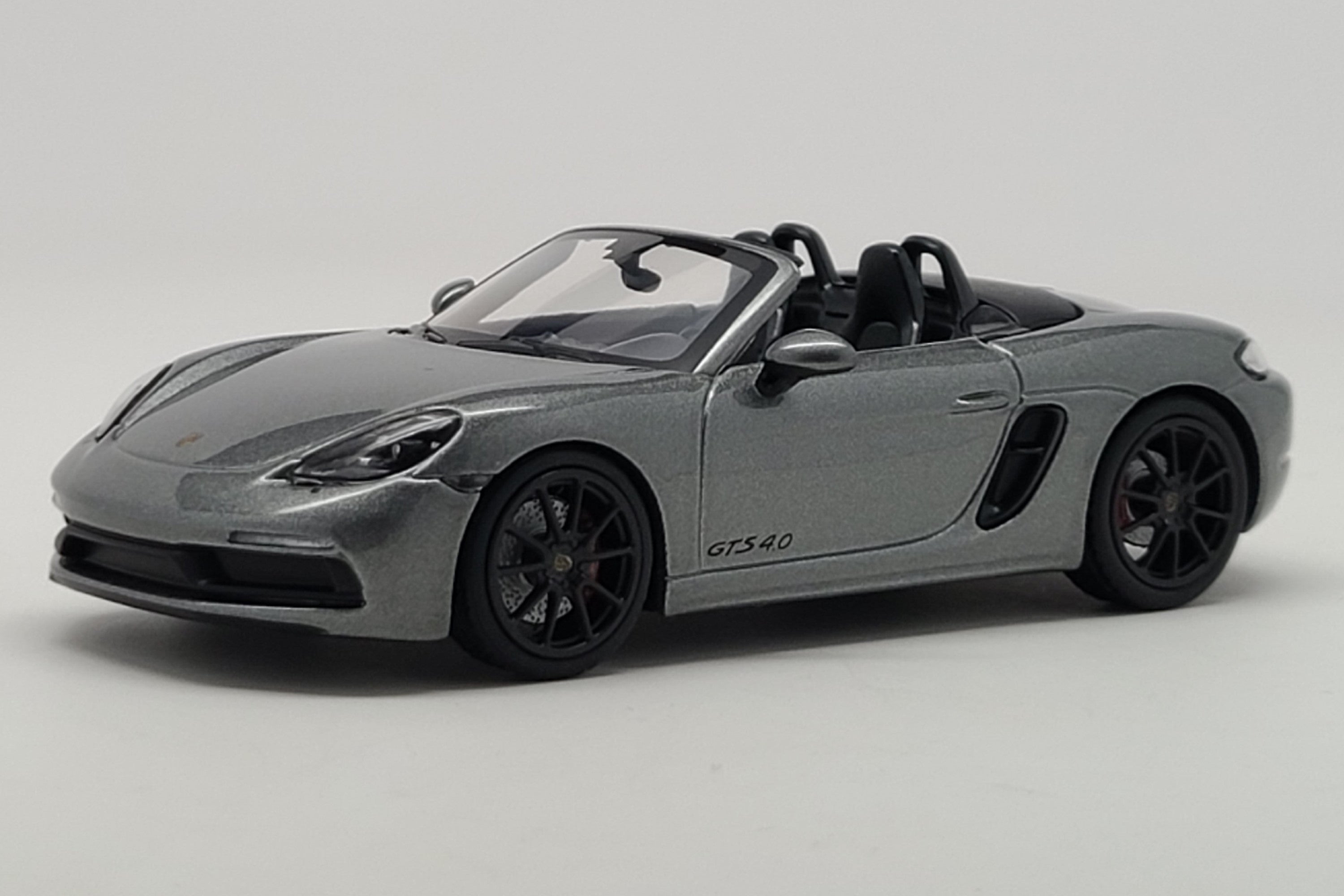 Porsche 718 Boxster GTS 4.0 (2020) | 1:43 Scale Diecast Model Car by Minichamps | Grey Variant