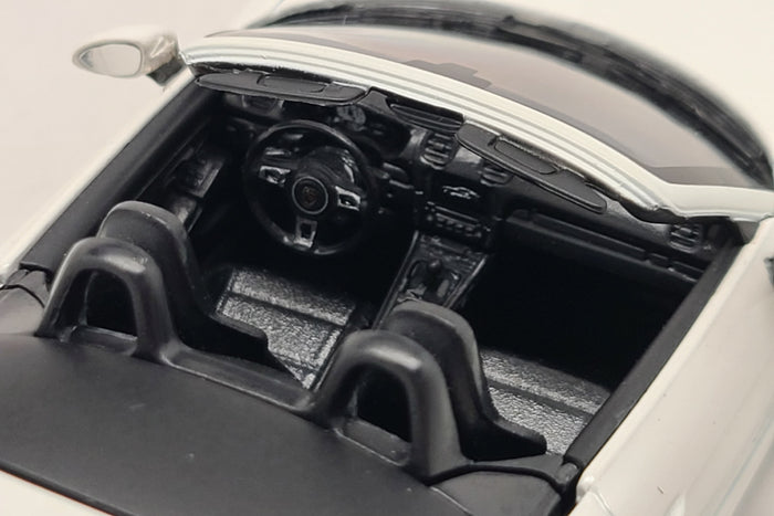 Porsche 718 Boxster GTS 4.0 (2020) | 1:43 Scale Diecast Model Car by Minichamps | Interior Detail